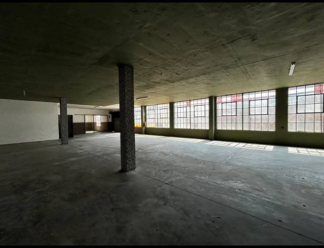 3,720M² WAREHOUSE TO LET IN WYNBERG
